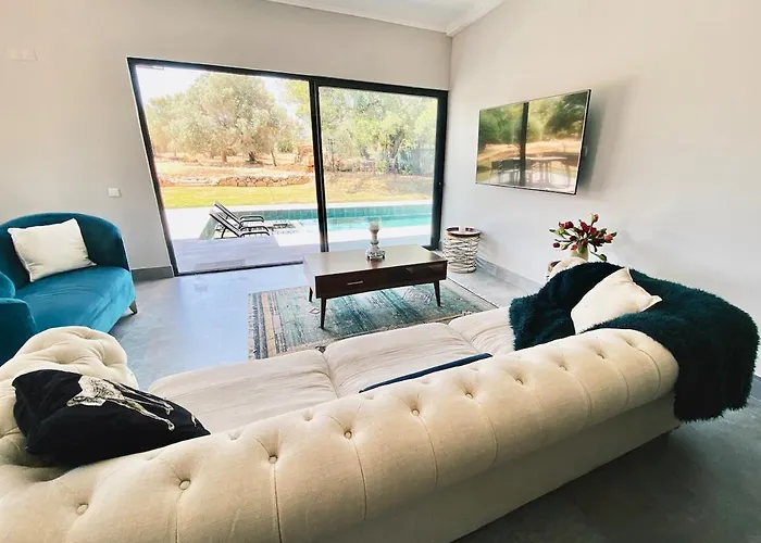 Country In Algarve, 15 Min From *