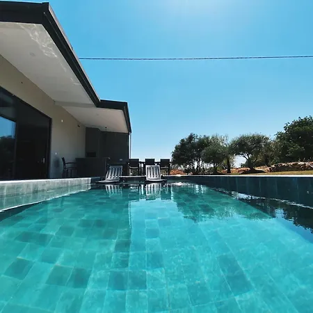 Villa Country In Algarve, 15 Min From